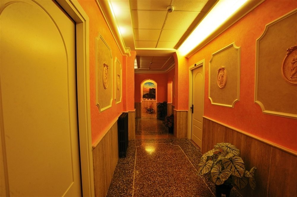Hotel Miramare Ladispoli Exterior foto